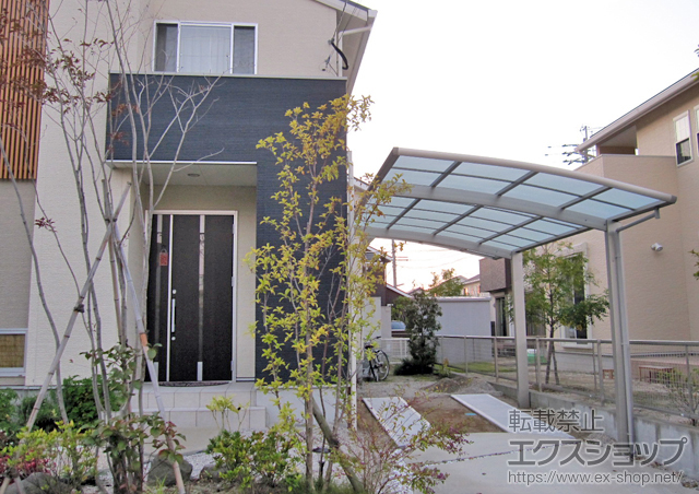 福岡県糟屋郡新宮町ののカーポート レイナポートグラン　積雪〜20cm対応＋着脱式サポート(標準・ハイルーフ兼用)※2本入り1セット 施工例