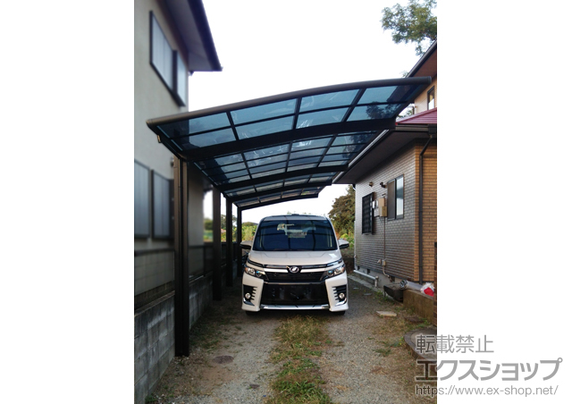 熊本県熊本市のLIXIL リクシル（トステム）のカーポート カーブポートシグマIII 縦連棟 積雪〜20cm対応 施工例