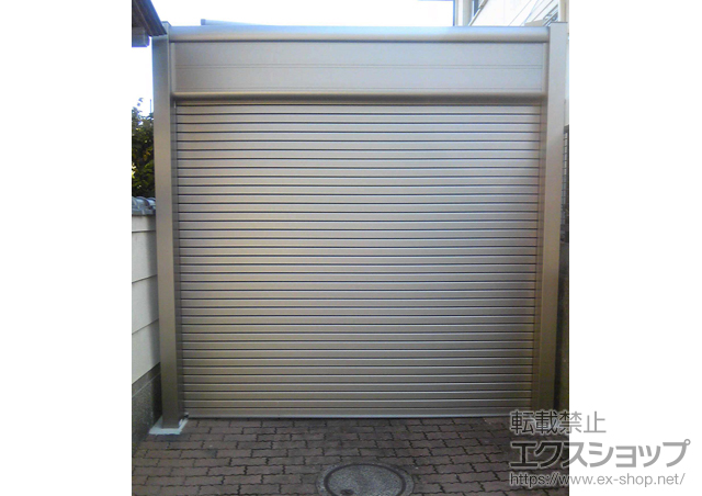 滋賀県大津市ののガレージシャッター シャッターゲート FX2型 電動式 施工例