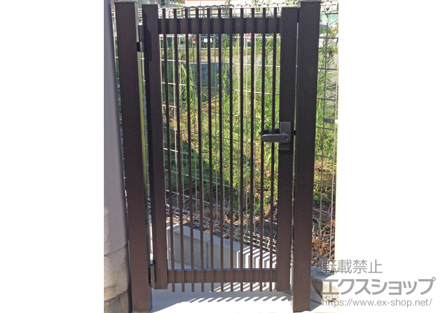 大阪府守口市のの門扉 レスティン門扉 11型 片開き　門柱使用 施工例