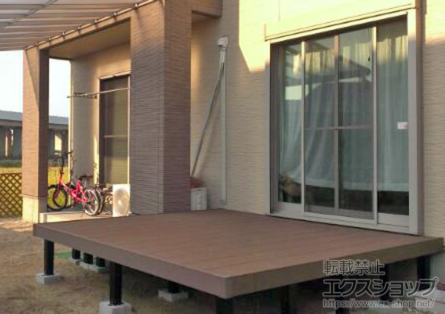 岡山県倉敷市ののテラス屋根、ウッドデッキ リウッドデッキ 200＋独立式リウッドステップ2型 施工例