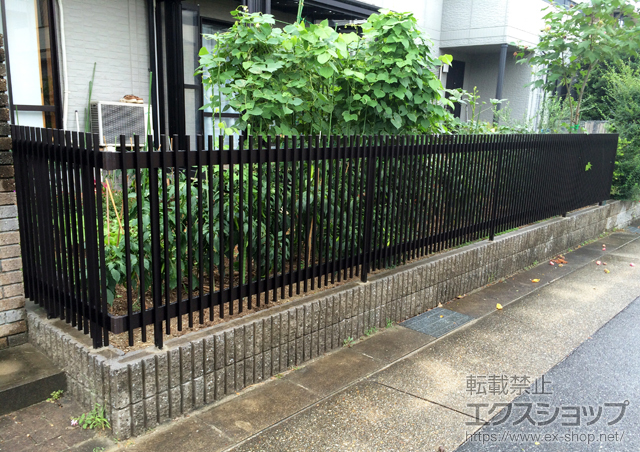 愛知県名古屋市ののフェンス・柵 カムフィX 11型 フリー支柱タイプ 施工例
