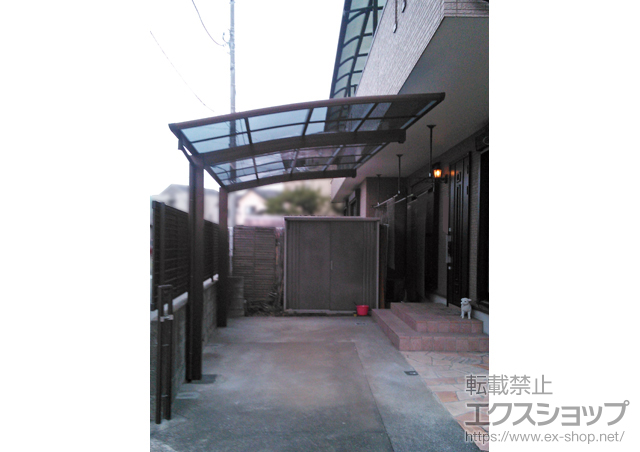 東京都昭島市ののカーポート プレシオスポート 積雪〜20cm対応＋着脱式サポート（2本入り） 施工例