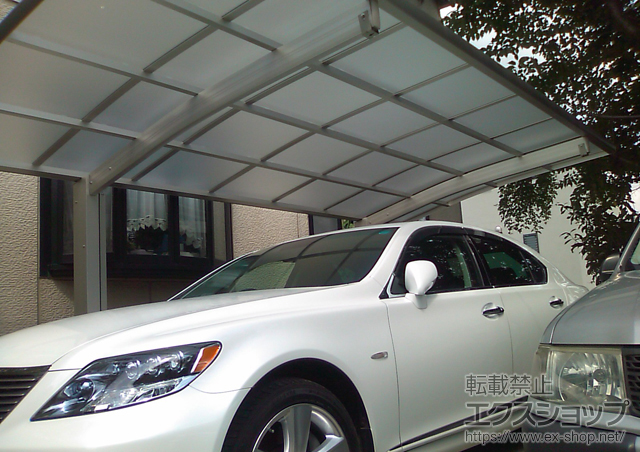 神奈川県横浜市ののカーポート プレシオスポート 積雪〜20cm対応＋着脱式サポート（2本入り） 施工例