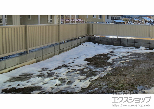 長野県上田市ののフェンス・柵 レスティナフェンス8型 たて目隠し 自由柱施工 施工例