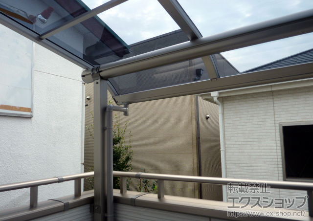 埼玉県川口市ののバルコニー・ベランダ屋根 プレシオステラス R型 屋根タイプ 単体 積雪〜20cm対応 施工例