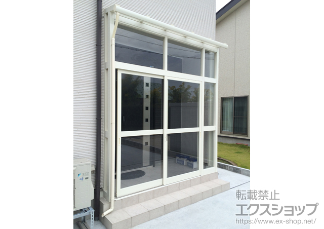 新潟県刈羽郡刈羽村のの風除室、二重窓（内窓） ツインガードIII 屋根・中桟・網戸付 施工例