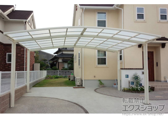 大分県中津市のLIXIL リクシル（トステム）のカーポート カーブポートシグマIII ワイド 積雪〜20cm対応 施工例