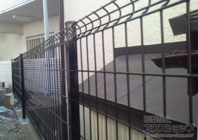 神奈川県横浜市ののフェンス・柵 ハイグリッドフェンスUF8型 フリーポールタイプ 施工例