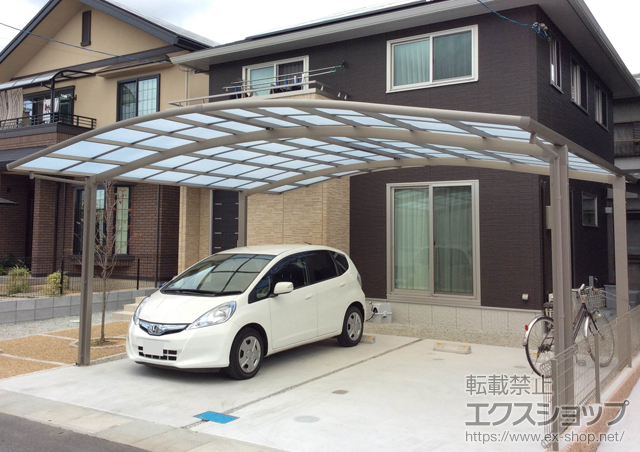 奈良県生駒郡安堵町のLIXIL リクシル（トステム）のカーポート カーブポートシグマIII ワイド 積雪〜20cm対応 施工例