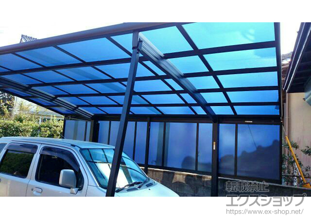 鹿児島県志布志市ののカーポート レイナポートグラン　積雪〜20cm対応＋サイドパネル H10＋着脱式サポート柱 2本入り 施工例