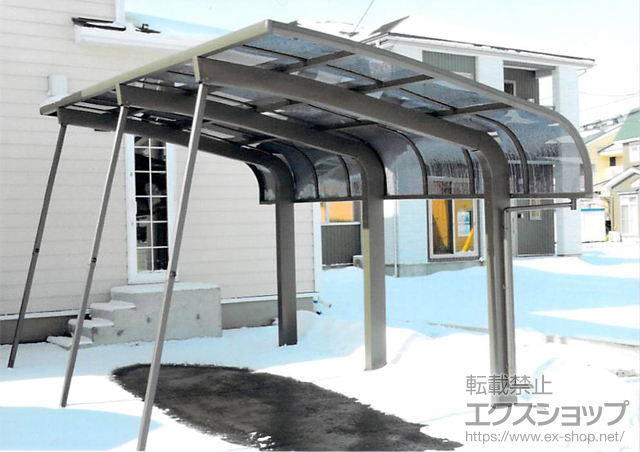 青森県上北郡おいらせ町のLIXIL リクシル（トステム）のカーポート テールポートシグマIII 1500 積雪〜50cm対応＋着脱式サポート 標準 1本入×3 施工例