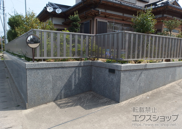 茨城県鉾田市ののフェンス・柵 ハイミレーヌR5型フェンス フリーポールタイプ 施工例