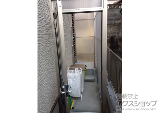 島根県松江市ののストックヤード ストックヤードII 1500タイプ 片側ドア付きタイプ 積雪〜50cm対応 施工例