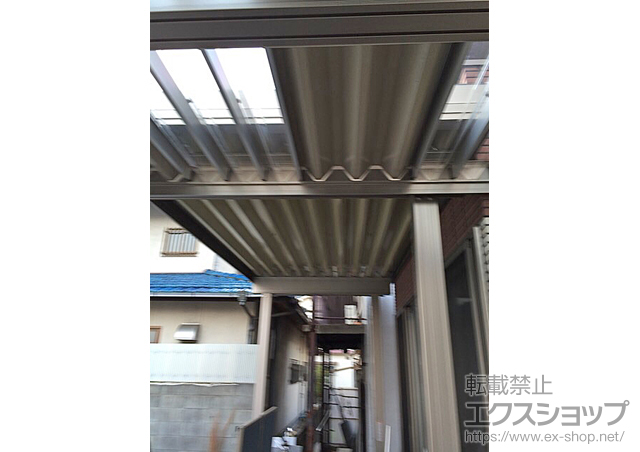 広島県広島市のLIXIL リクシル（トステム）のカーポート テリオスポートIII 3000 角柱4本仕様 積雪〜100cm対応 施工例