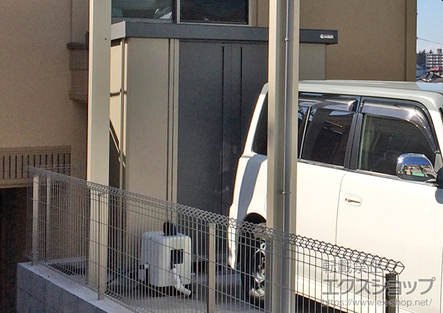 神奈川県横浜市のの物置・屋外倉庫 エスケーセブン(SK7-50)＋棚板棚柱セット 施工例