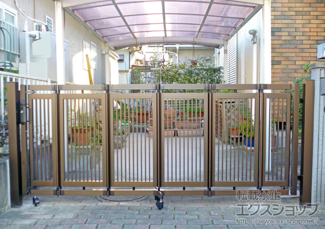 埼玉県蓮田市ののカーゲート エクスライン伸縮ゲート2型 ノンレール 片開き　27Ｓ 施工例