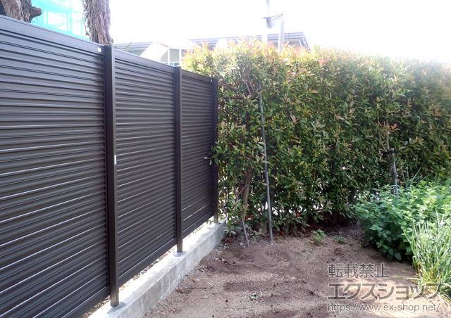 長野県安曇野市ののフェンス・柵 ハイスクリーンフェンスA型 フリーポールタイプ 施工例