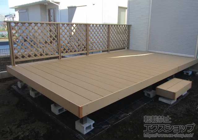 ��ʌ�����s��LIXIL ���N�V��(TOEX)�̃E�b�h�f�b�L ���X�g�X�e�[�W ���[�܂�{�Ɨ��X�e�b�v�{�f�b�L�t�F���X �{�H��