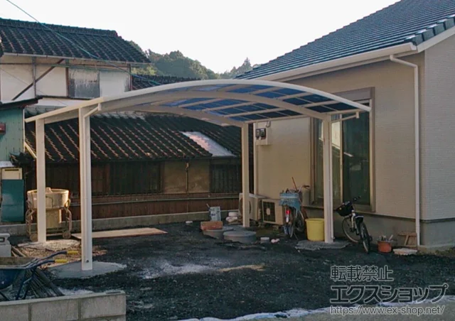熊本県葦北郡芦北町のYKKAPのカーポート レイナツインポートグラン 積雪〜20cm対応 施工例