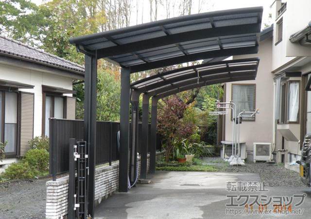 静岡県富士宮市のLIXIL リクシル（トステム）のカーポート カーブポートシグマIII 積雪〜20cm対応 施工例