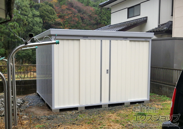 茨城県日立市のの物置・屋外倉庫 ネクスタ 一般型（NXN-80S）＋ガラス窓（ガラス付）GN-3S×1 施工例