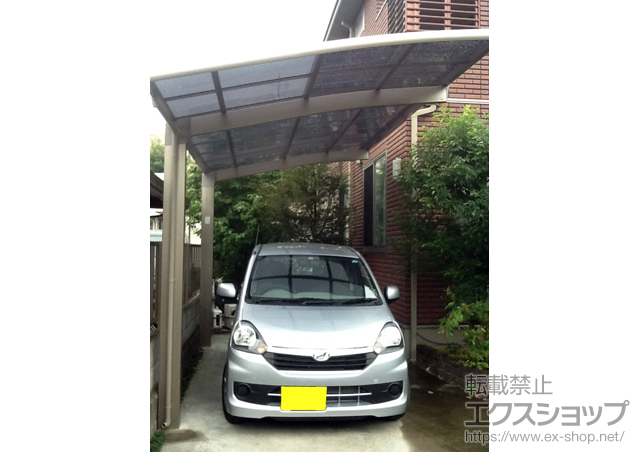 埼玉県さいたま市のLIXIL リクシル（トステム）のカーポート レグナスポートシグマIII 積雪〜20cm対応 施工例