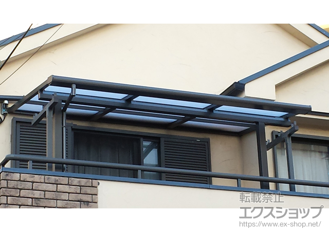 兵庫県神戸市のLIXIL リクシル（トステム）のバルコニー・ベランダ屋根 ライザーテラスII F型 屋根タイプ 単体 積雪〜20cm対応 施工例