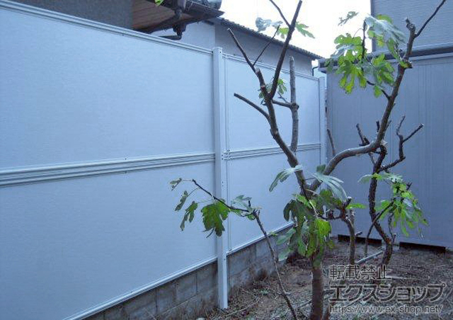 広島県東広島市ののフェンス・柵 めかくし塀P型 高尺タイプ 自由柱式 施工例