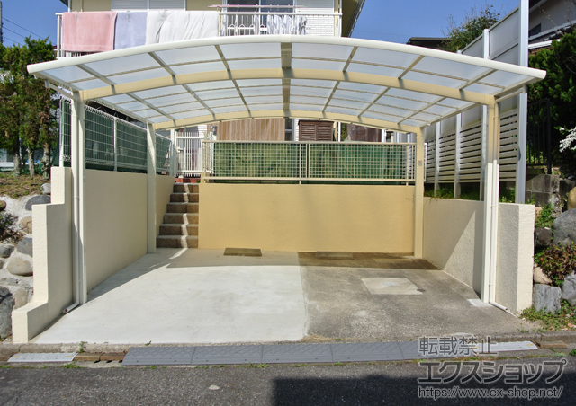 岐阜県可児市のLIXIL リクシル（トステム）のカーポート カーブポートシグマIII ワイド 積雪〜20cm対応 施工例