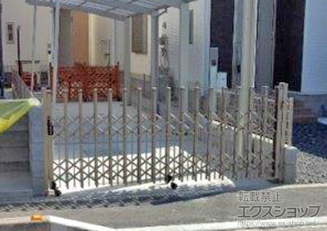 埼玉県川口市ののカーゲート トリップゲート ペットガード型 ノンレール 片開き　30S 施工例