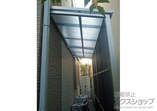 埼玉県草加市ののバルコニー・ベランダ屋根 ストックヤードII オープンタイプ 積雪〜20cm対応 施工例