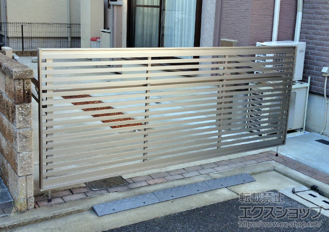 大阪府堺市ののカーゲート オーバードアS3型 電動式 施工例