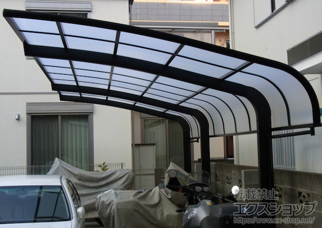 東京都立川市のLIXIL リクシル（トステム）のカーポート テールポートシグマIII 延長 積雪〜20cm対応 施工例