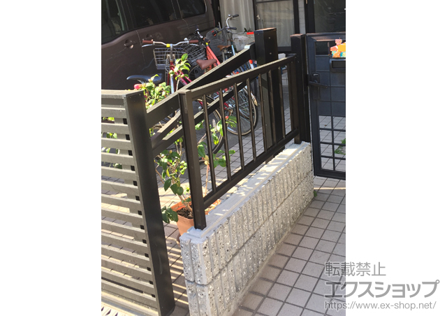 大阪府大阪市ののフェンス・柵 レスティナフェンス21型 間仕切り柱仕様 施工例