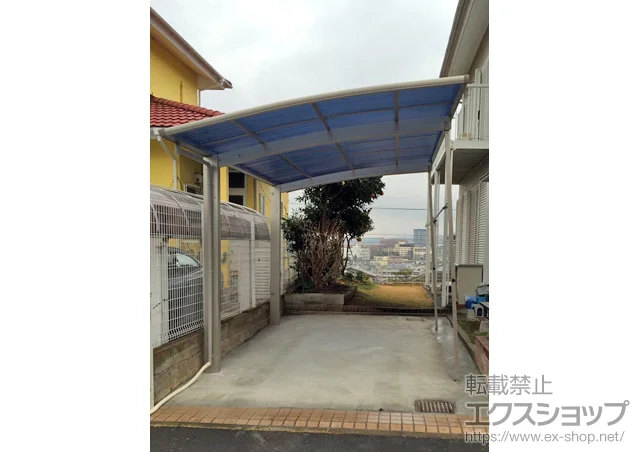 静岡県三島市のValue Selectのカーポート プレシオスポート 積雪〜20cm対応+着脱式補助柱 2本入×1 施工例