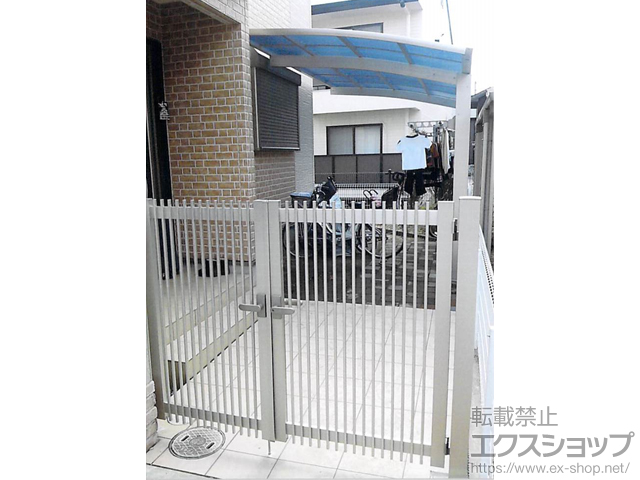 兵庫県加古川市のの門扉 レスティン門扉 11型 両開き親子 門柱使用 施工例