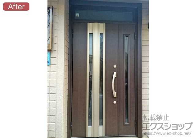 埼玉県上尾市のLIXIL リクシル（トステム）の玄関ドア リシェント断熱仕様 20親子仕様(ランマ付)L D2型 施工例