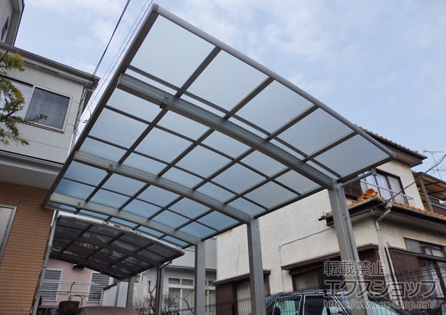 東京都東村山市ののカーポート レイナポートグラン50 積雪〜50cm対応＋着脱式サポート　標準・ハイルーフ兼用　3本入り 施工例