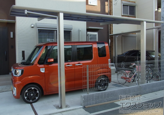 神奈川県小田原市ののカーポート レイナポートグラン　積雪〜20cm対応＋水平式物干し（カーポート柱用）　標準2本入り 施工例