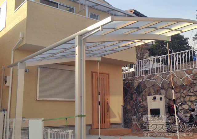 兵庫県神戸市のLIXIL リクシル（トステム）のカーポート レグナスポートシグマIII 積雪〜20cm対応 施工例