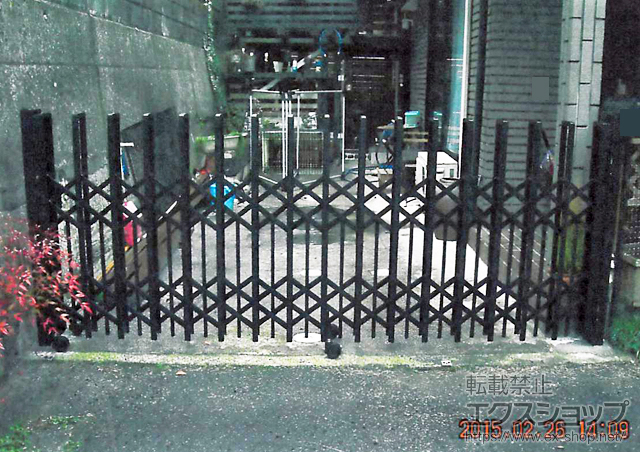 広島県広島市ののカーゲート トリップゲート ペットガード型 ノンレール 片開き　30S 施工例