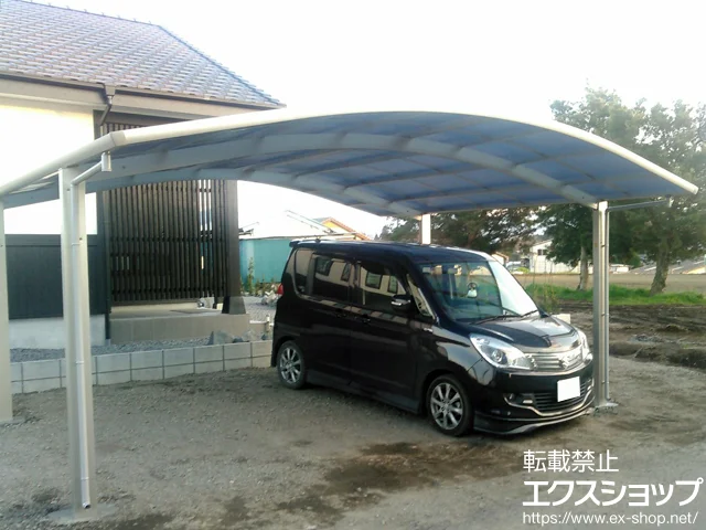 宮崎県都城市のYKKAPのカーポート レイナツインポートグラン 積雪〜20cm対応 施工例