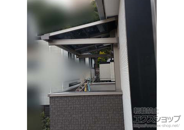 兵庫県西宮市のLIXIL リクシル（トステム）のバルコニー・ベランダ屋根 ライザーテラスII F型 ルーフタイプ 単体 積雪〜20cm対応 施工例