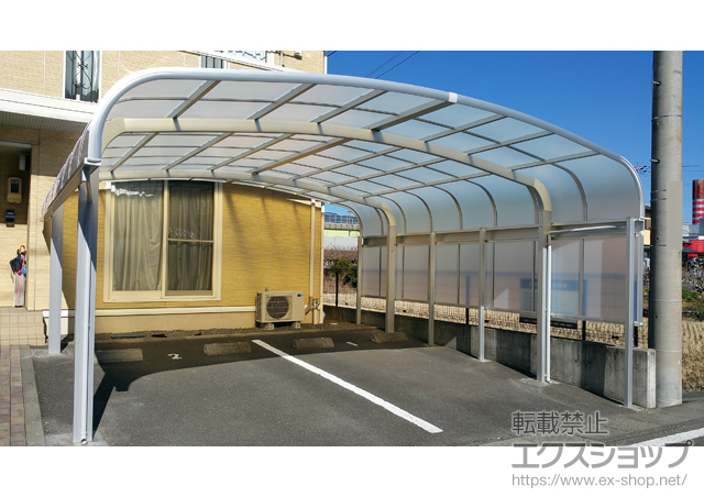 静岡県静岡市のLIXIL リクシル（トステム）のカーポート テールポートシグマIII ワイド 積雪〜20cm対応＋サイドパネル 施工例