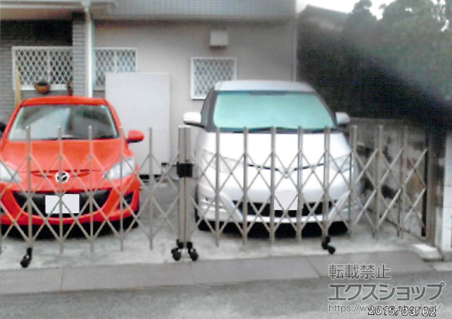 愛媛県松山市ののカーゲート トリップゲート RA型（錠なし） ノンレール 両開き　54W 施工例