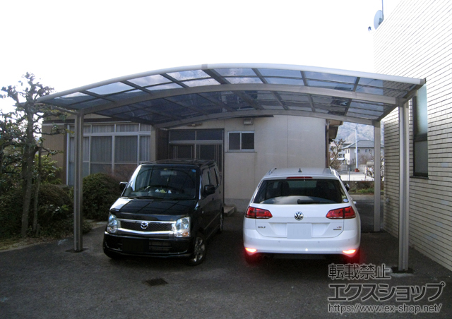 香川県さぬき市のLIXIL リクシル（トステム）のカーポート カーブポートシグマIII ワイド 積雪〜20cm対応 施工例