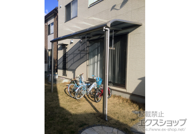 香川県高松市ののテラス屋根 プレシオステラス R型 テラスタイプ 単体 積雪〜20cm対応＋プレシオステラス用吊り下げ物干し ロング2本入り×1セット 施工例