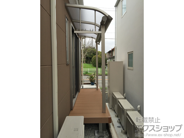 大阪府堺市ののテラス屋根 ヴェクターテラス R型 テラスタイプ 単体 積雪〜20cm対応＋吊下げ物干し 施工例