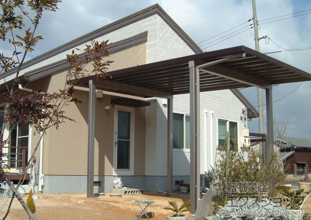 岡山県岡山市ののカーポート ソルディーポート 1500 1台用 マテリアルカラー 積雪〜50cm対応 施工例